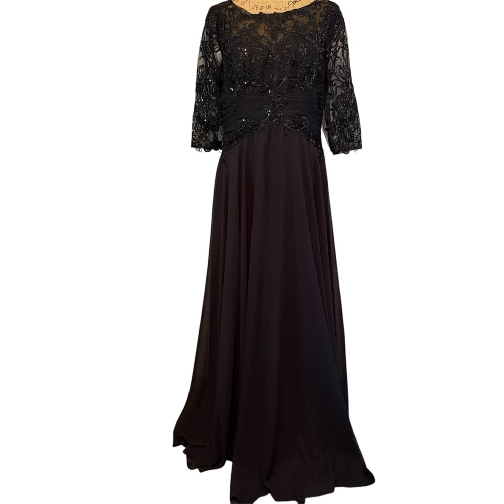 NWT JJ’s House 3/4 length sleeves Black Floor Length Dress